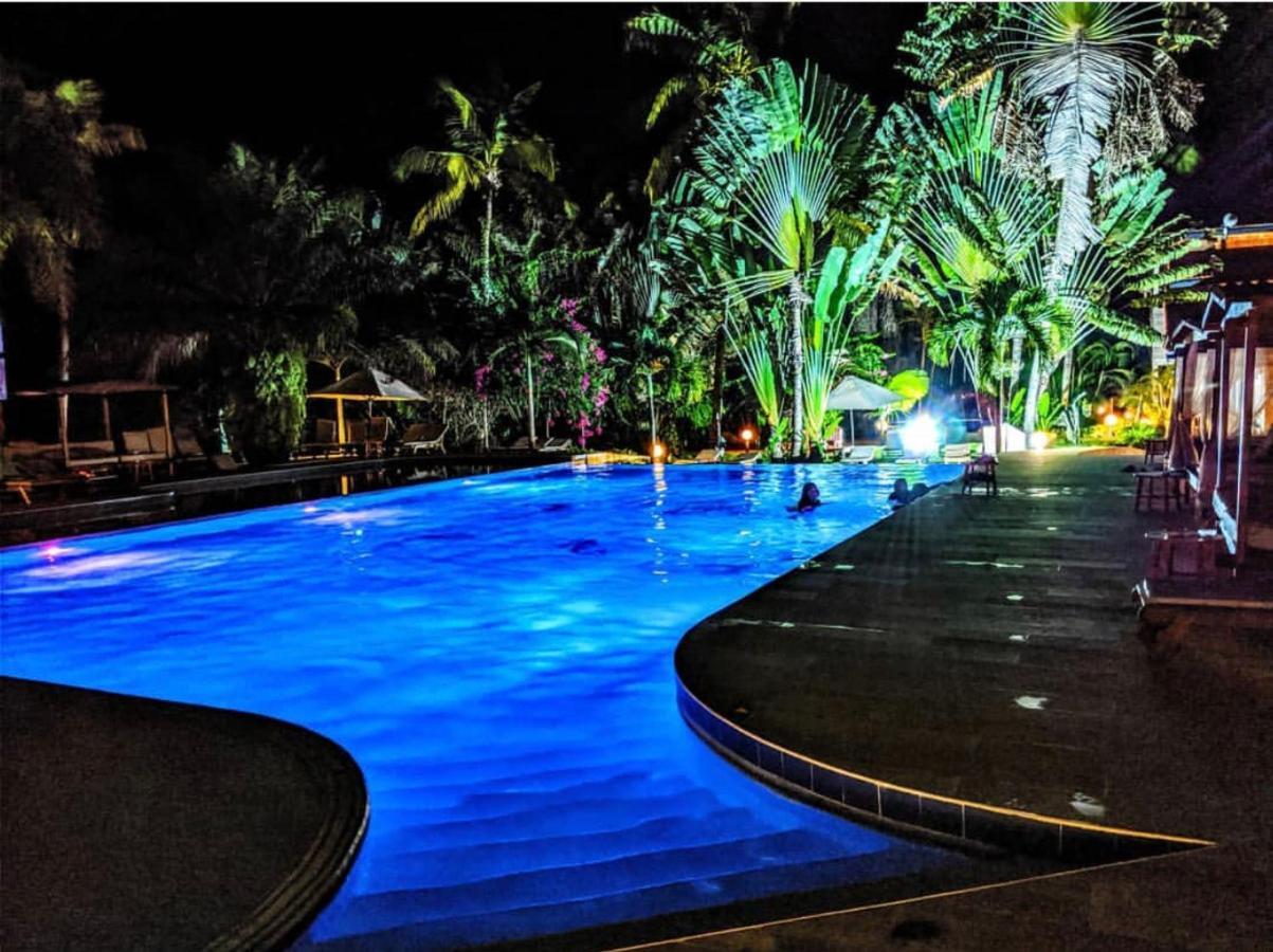 Hotel Coucoue Lodge Ассини-Мафия Экстерьер фото